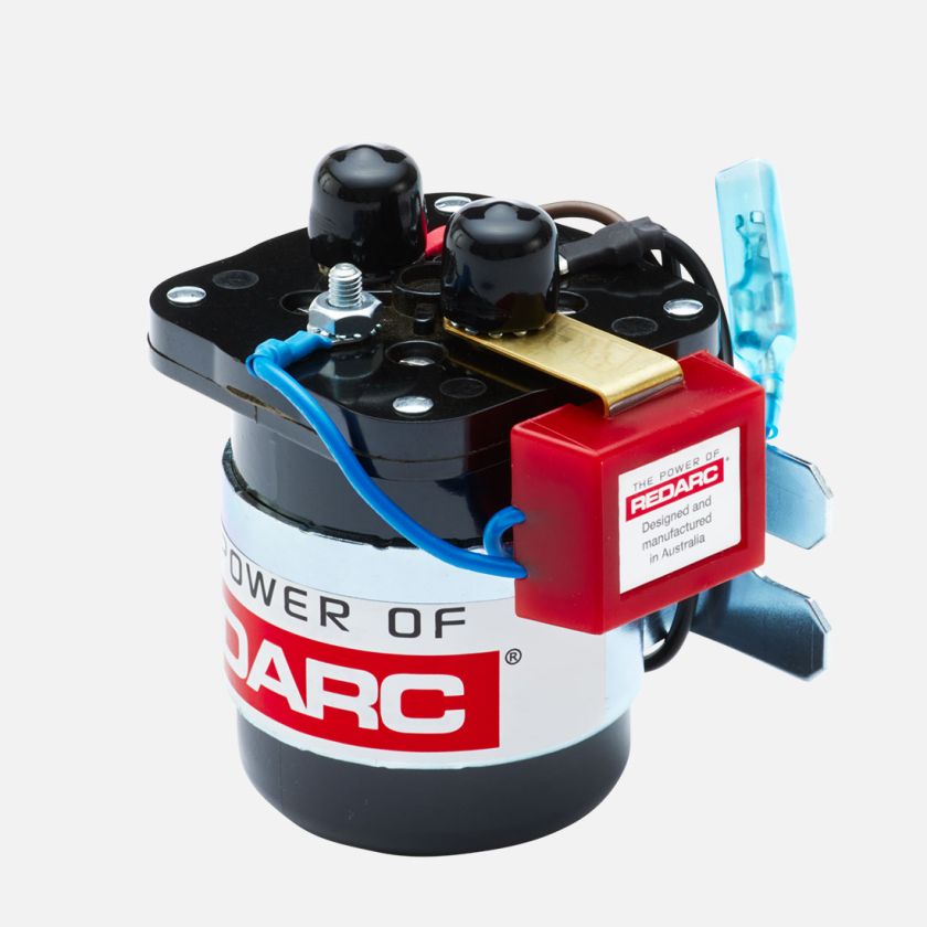 REDARC Dual Sensing Smart Start Battery Isolator 24V 200A [A]
